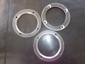 Clamping plates